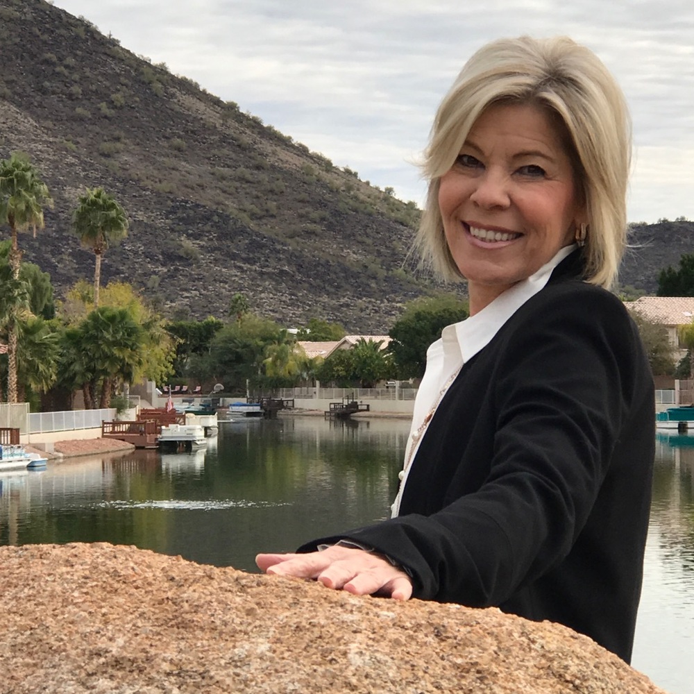 Meet your Posher, Paula